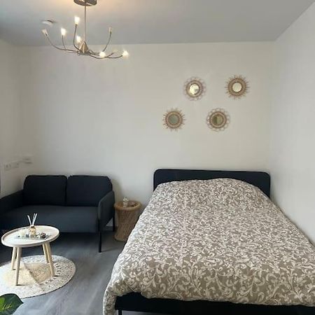 Studio Proche Disney Et Paris Noisy-le-Grand Luaran gambar